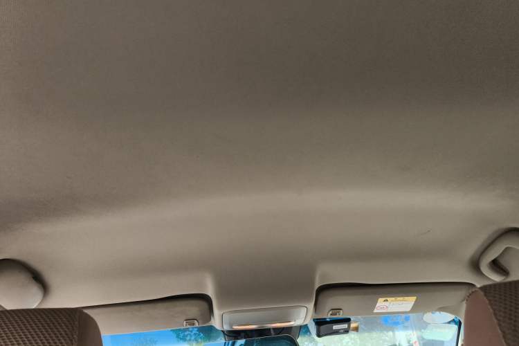 Used Chevrolet Cruze 2015 1.5L Classic SL MT Headliner