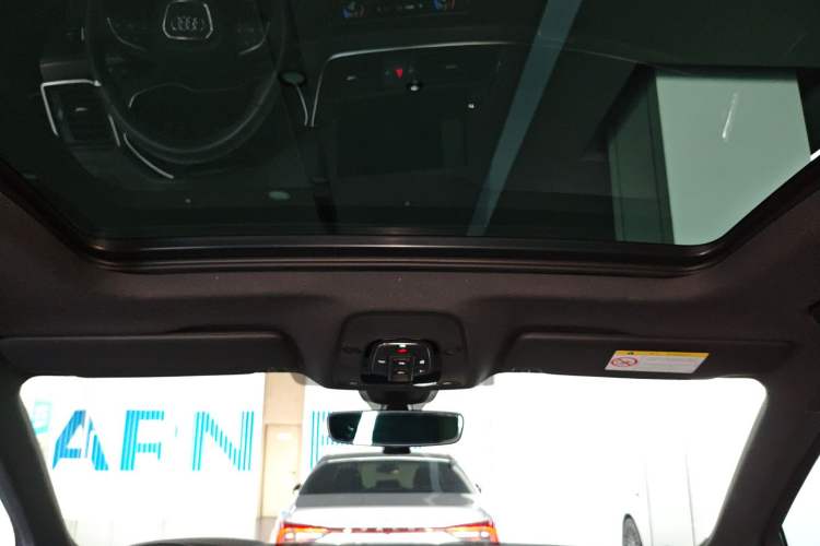 Used Audi Q5L 2023 40T Luxury Dynamic Model
