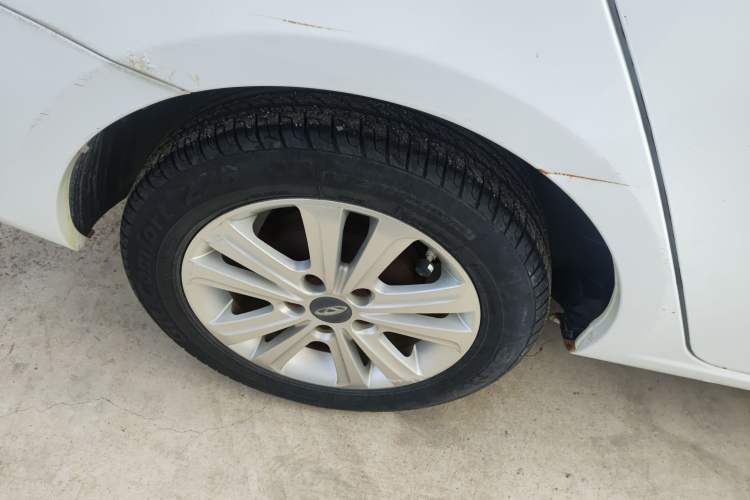 Used Chery E3 2015 1.5L Manual Fashion Model