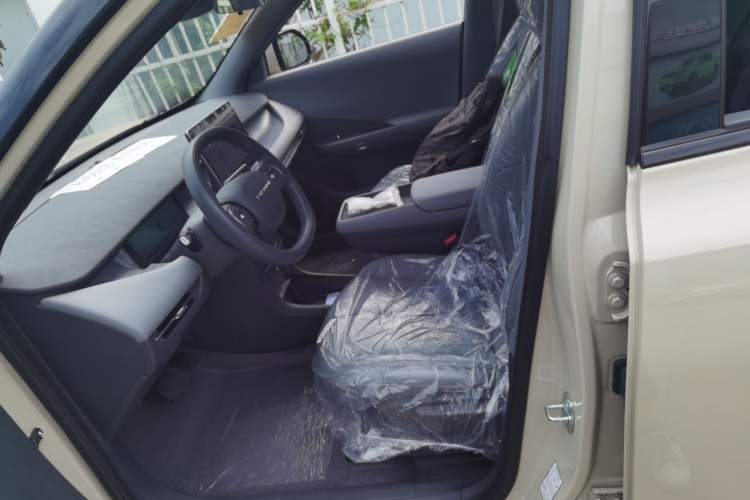 Used Dongfeng NAMMI 06 2025 401 Air
