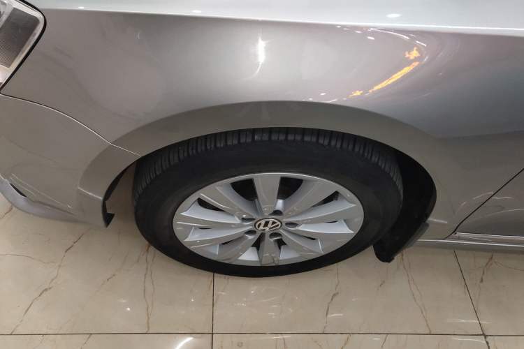 Used Volkswagen Sagitar 2015 230TSI Automatic Comfort Version