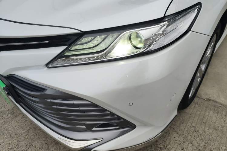 Used Toyota Camry 2019 Revised Version 2.0G Luxury Edition