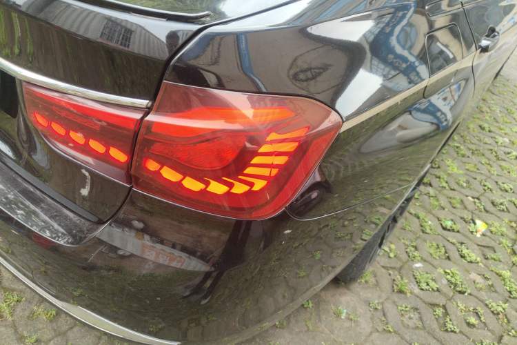 Used BMW 3 Series 2018 320Li Leading Luxury Package Right Rear Taillight