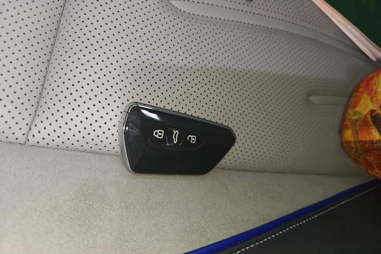 Used Volkswagen Tayron 2025 Tiguan L 380TSI 4Motion Luxury