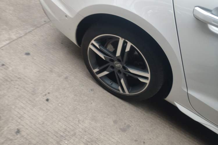 Used Audi A4L 2020 40 TFSI Luxury Dynamic Model
