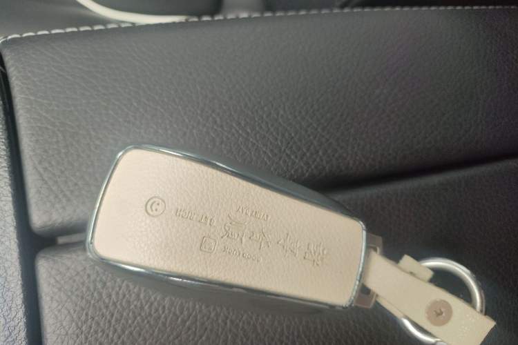 Used Mercedes-Benz GLB 2023 GLB 220 Fashion Model