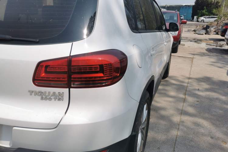 Used Volkswagen Tiguan 2015 1.8TSI Automatic Two-Wheel Drive Comfort Edition Right Rear Taillight