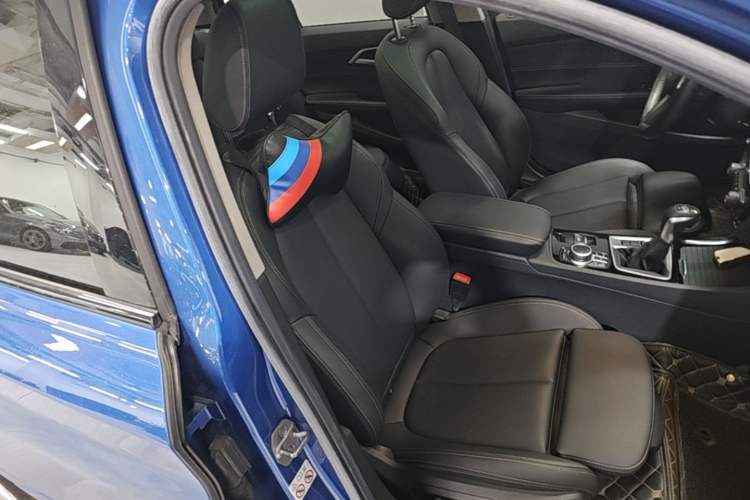 Used BMW 1 Series 2019 118i M Sport Package Right Front Seat
