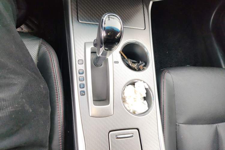 Used Nissan Teana 2018 2.0L XL Smart Upgrade Edition Gear Lever