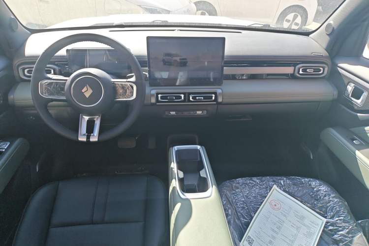 Used Baojun Spark EUV 2026 301km Flagship Edition Center Console