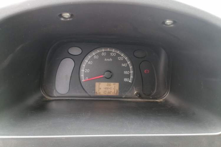 Used Wuling Zhiguang 2015 1.2L S Practical Model LSI
