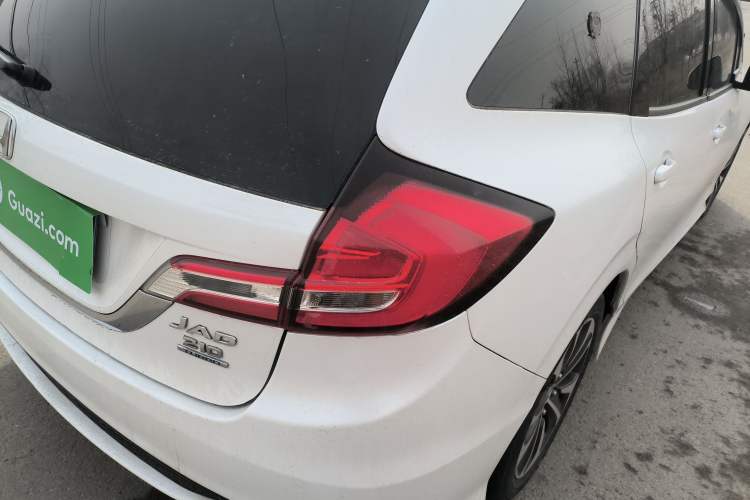 Used Honda Jade 2017 210TURBO CVT Fashion Edition 5-seater