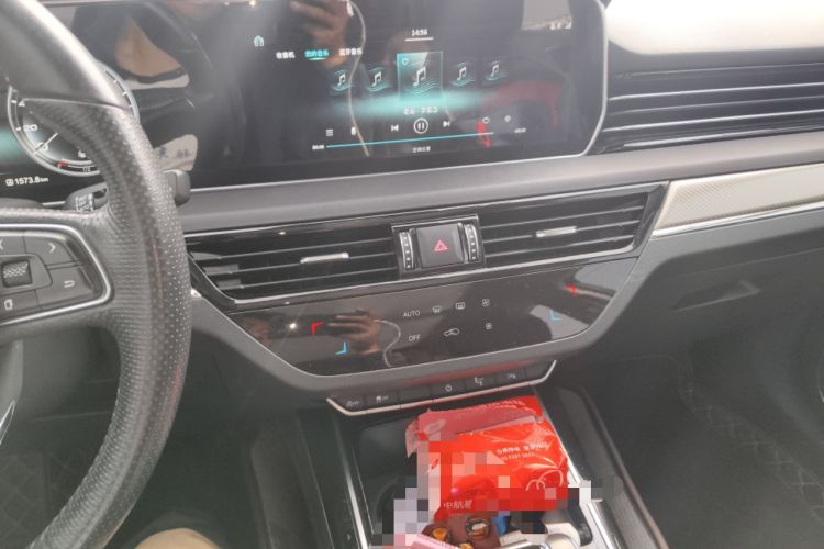 Used Hongqi HS5 2019 2.0T Smart Connect Flagship Edition
