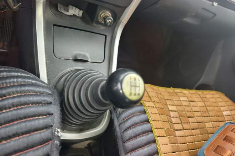 Used Suzuki Wagon R X5 2013 Cruise Edition 1.4L VVT Standard Model
