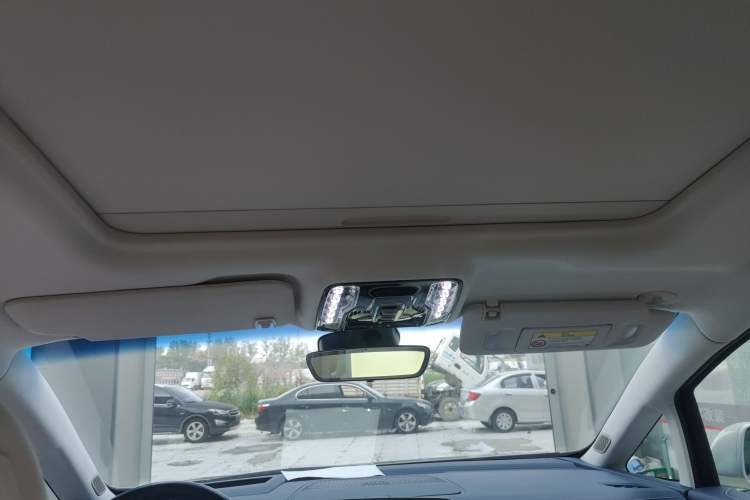 Used Buick GL8 New Energy 2024 Lu Zun Luxury Edition 7-Seater
