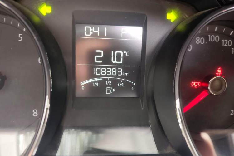 Used Volkswagen Bora 2018 1.5L Automatic Comfort Model Odometer Close Up