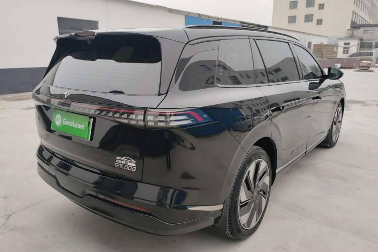 Used Dongfeng eπ eπ008 2024 210Max Range-Extended Version 6 Seats