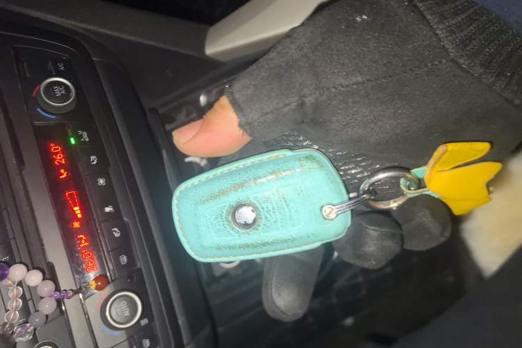 Used BMW 3 Series 2014 320i Active Edition
