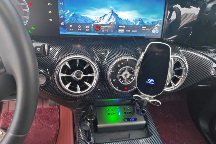 Used Tank 300 2021 City Edition 2.0T Essential Model Audio And AC Panel