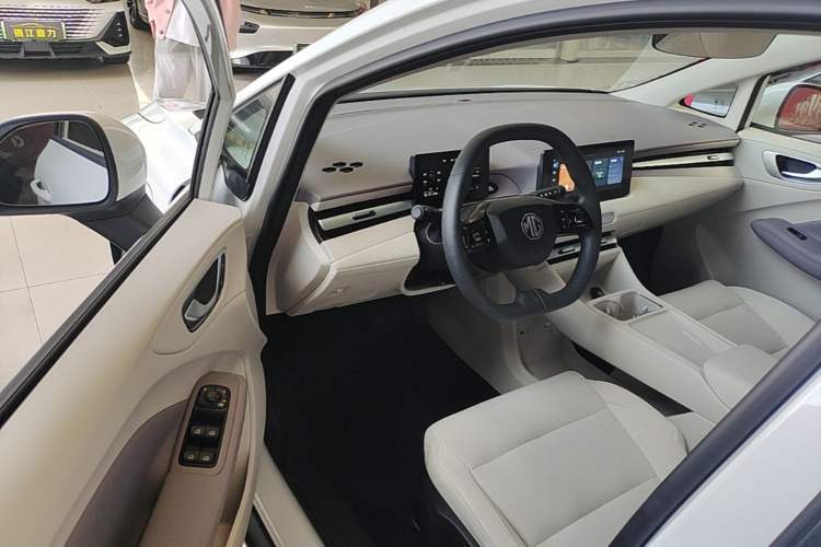 Used MG 4 EV 2026 Model 437 All-in-One Edition Driver Seat