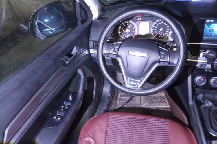 Used Haval H6 2018 Blue Label Sport Edition 1.5T Manual Two-Wheel Drive Elite Model Steering Wheel
