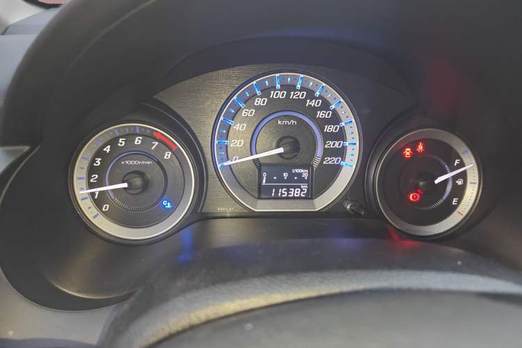 Used Honda City Classic 2012 1.5L manual Elite Edition Odometer Close Up