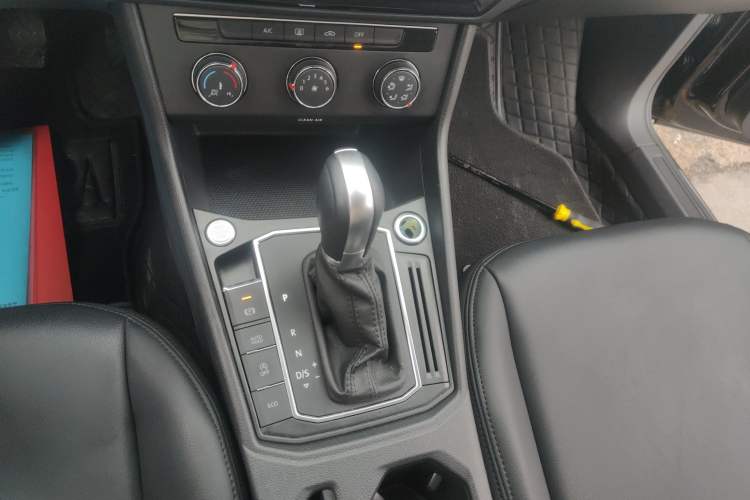 Used Volkswagen Lavida 2023 300TSI DSG Full-Comfort Edition
