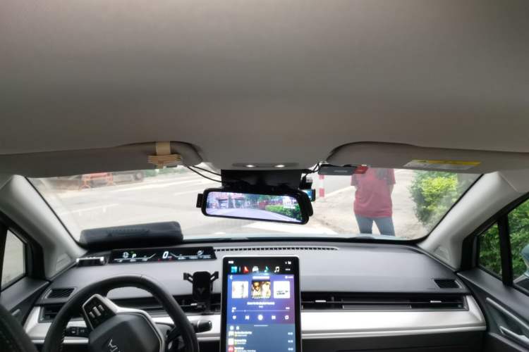 Used NETA V 2021 Long-Range Entertainment Edition Upgrade Model
