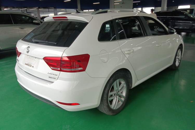 Used Volkswagen Gran Lavida 2017 180TSI DSG Comfort Edition Rear Right 45 Deg