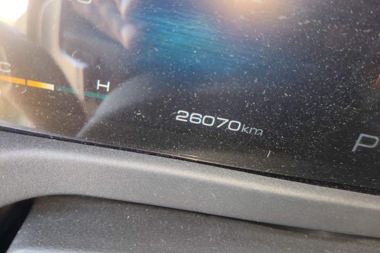 Used Tank 300 2021 City Edition 2.0T—Truly Stylish Odometer Close Up