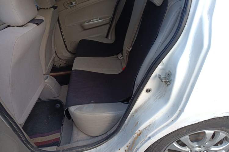 Used CHANGAN Alsvin V3 2015 1.4L Manual Meiman Model China IV Standard