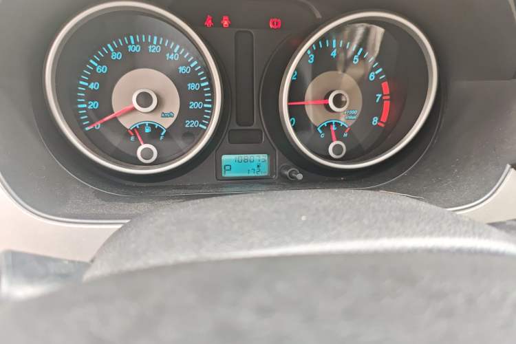 Used Buick Excelle 2013 1.5L Automatic Classic Model
