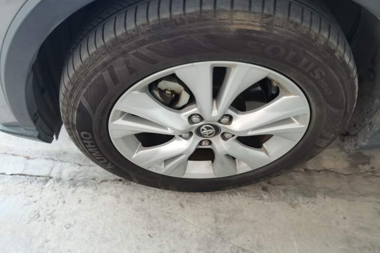 Used Toyota IZOA 2021 2.0L Enjoy Edition