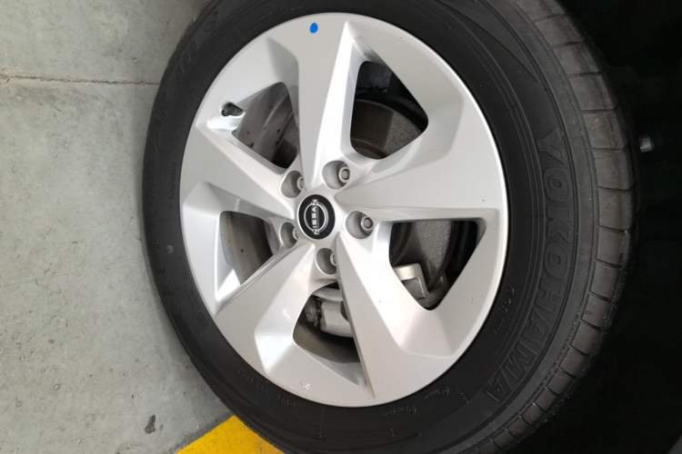 Used Nissan Qashqai 2023 Classic 2.0L CVT XV Comfort Edition Left Front Wheel Hub