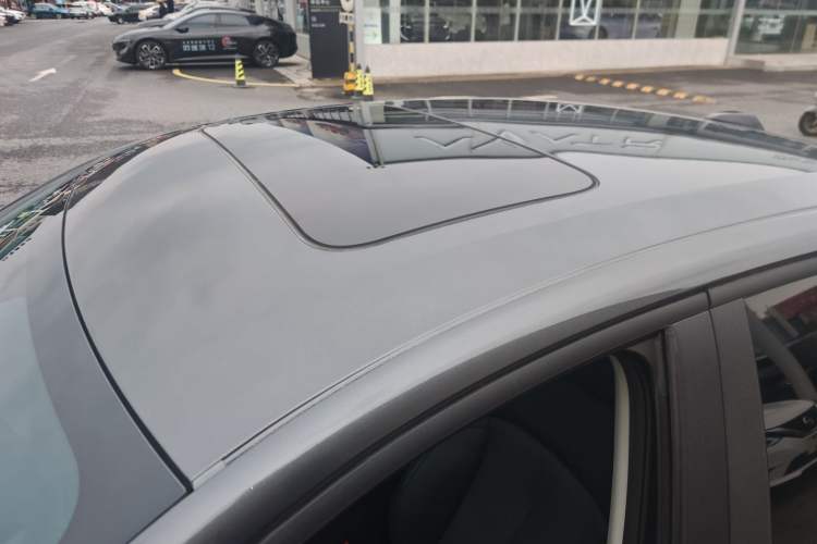 Used CHANGAN Eado DD 2023 Blue Whale NE 1.5T GDI DCT Luxury Edition Roof