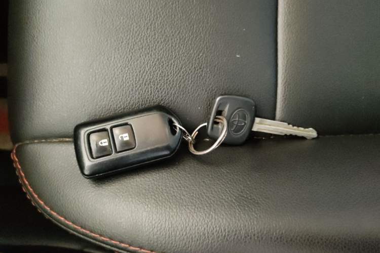 Used Toyota YARiS L Zhi Xuan 2016 Revised 1.5E CVT Charming Edition
