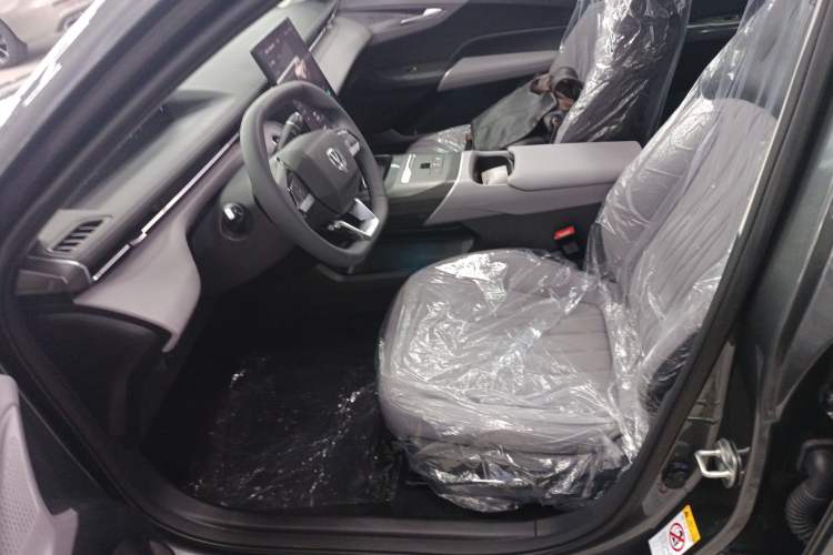 Used CHANGAN Eado PHEV 2025 Smart New Blue Whale 145KM Battleship Edition