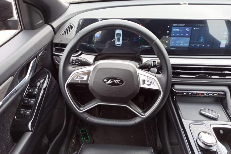 Used JAC QX PHEV 2023 120km Enjoyment Edition
