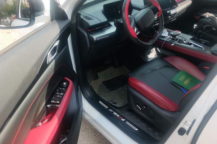 Used CHANGAN OSHAN Z6 2023 Blue Whale 1.5T DCT Smart Luxury Model Driver Seat