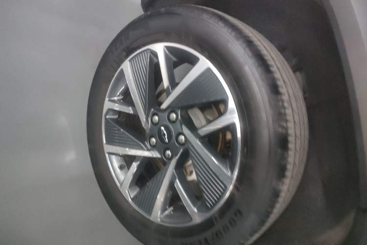 Used Chevrolet Equinox Plus 2024 102km RS Ultimate Edition
