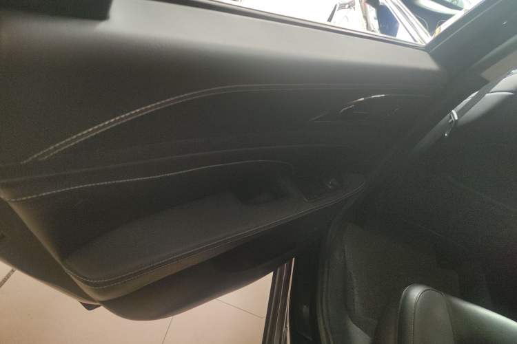 Used Ford Taurus 2016 EcoBoost 180 Luxury Model
