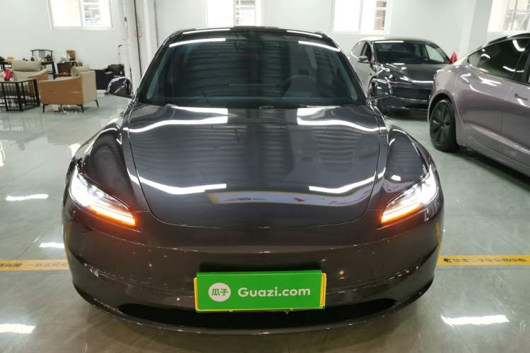 Used Tesla Model 3 2025 Rear-Wheel-Drive Version

