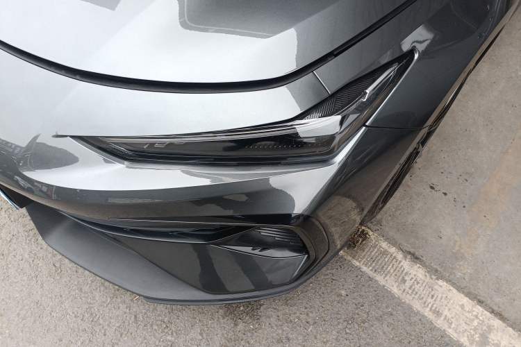 Used CHANGAN UNI-V 2025 Model Third-Generation 1.5T 500Bar Prestige Edition Left Front Headlight