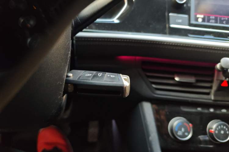 Used Volkswagen Sagitar 2019 200TSI DSG Comfort Version China VI Standard