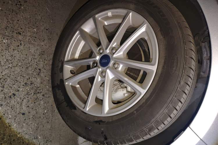 Used Ford Focus 2015 Sedan 1.6L Automatic Trend Model
