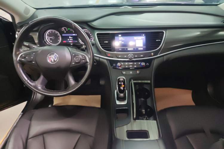 Used Buick LaCrosse 2021 652T Luxury Model
