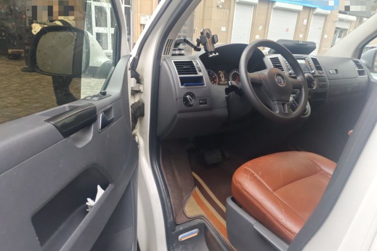 Used Volkswagen Caravelle 2014 2.0 TSI Four-Wheel Drive Comfort Edition