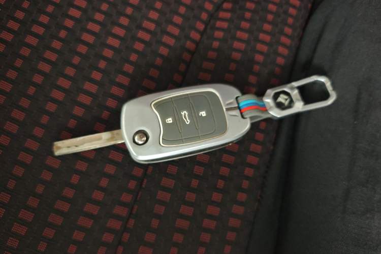 Used Baojun 560 2015 1.8L manual Comfort trim level