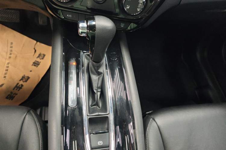 Used Honda Vezel 2017 1.8L CVT Front-Wheel Drive Pioneer Edition
