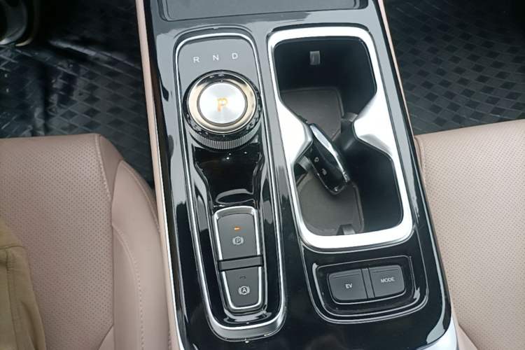 Used JAC QX PHEV 2023 120km Enjoyment Edition